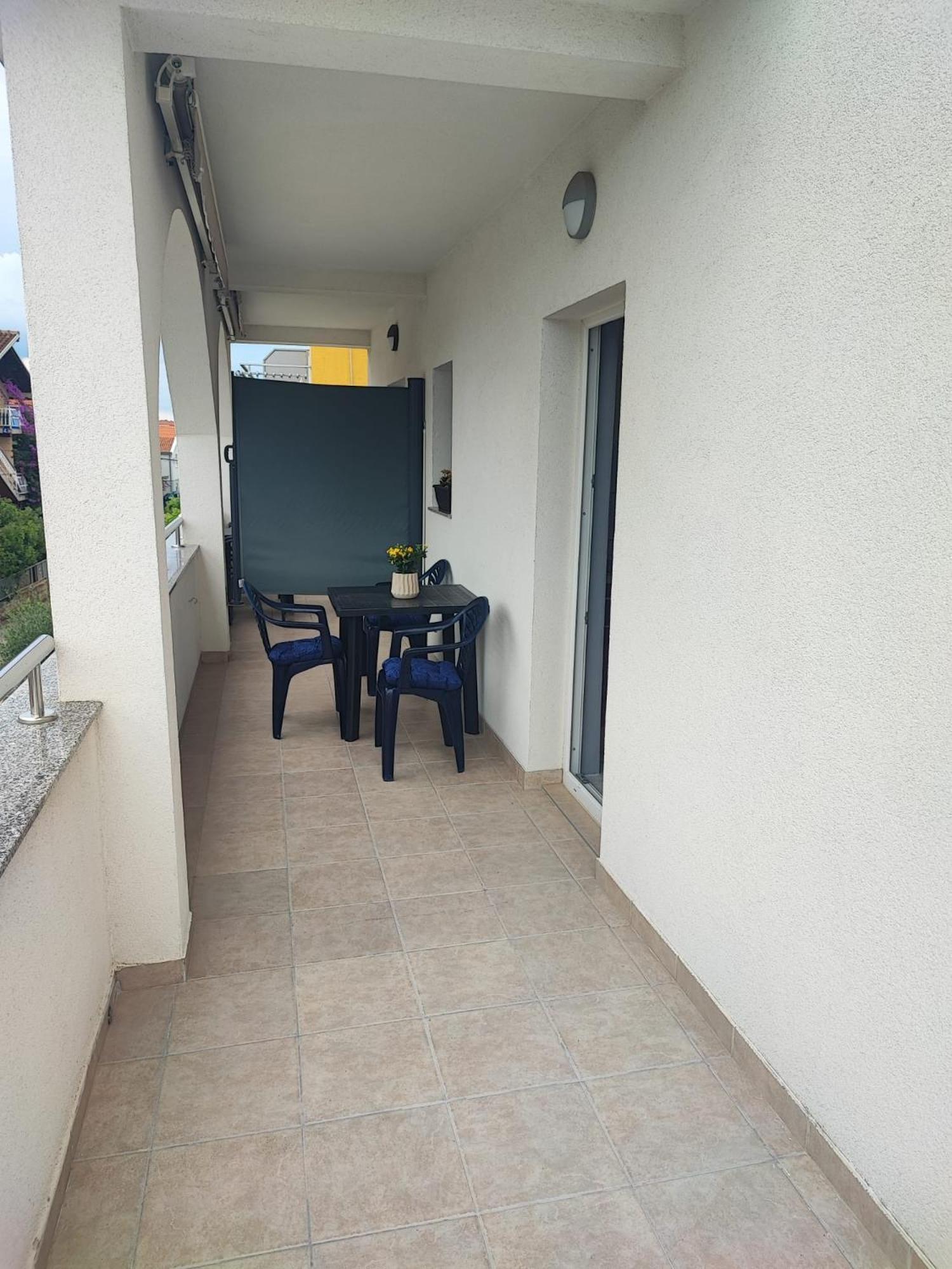 Apartament Apartman Luka Vodice Zewnętrze zdjęcie