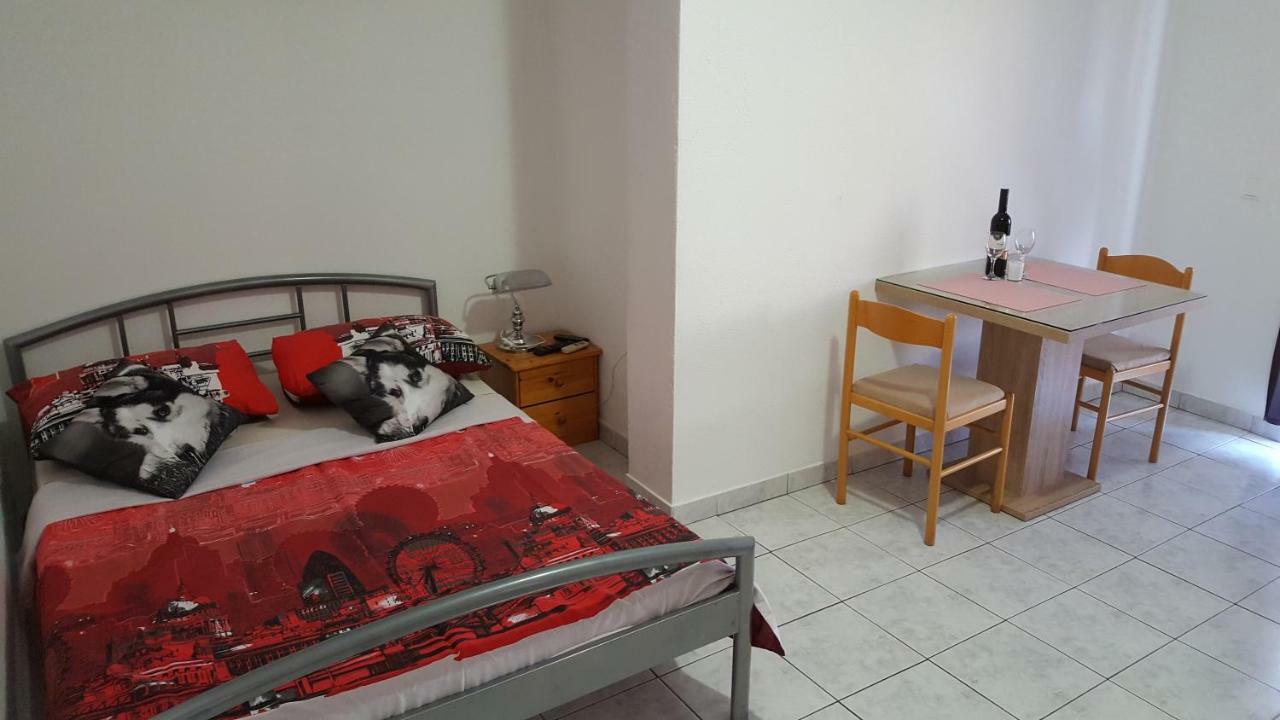 Apartament Apartman Luka Vodice Zewnętrze zdjęcie